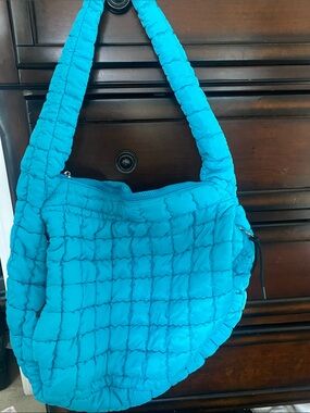 New Turquoise Quilted Shoulder Bag - Lightweight Everyday Tote